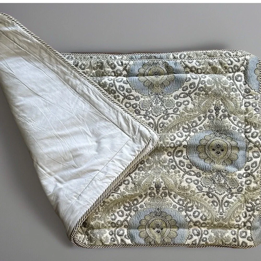 Pacific Coast Home Furnishings Damask Leopard Quilted Pillow Shams Set of 2 Grey